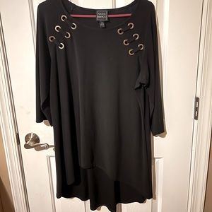 Coco Bianco hi-low blouse